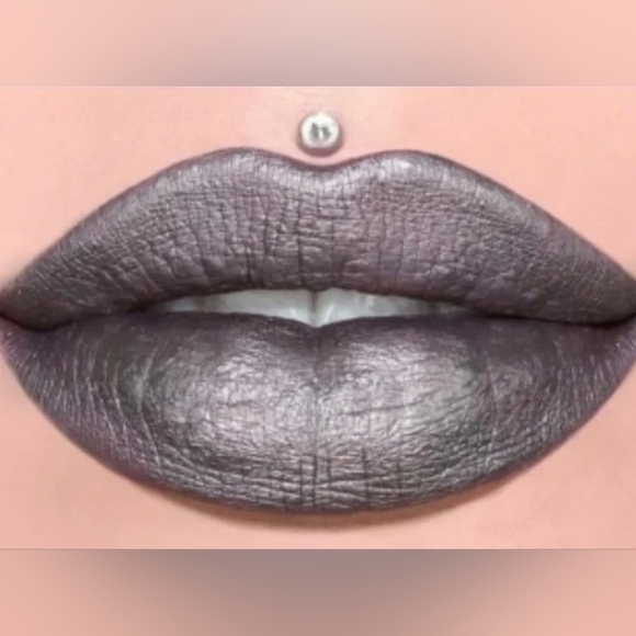 Jeffree Star Velour Liquid Lipstick - Restraints, NWT - Picture 2 of 4